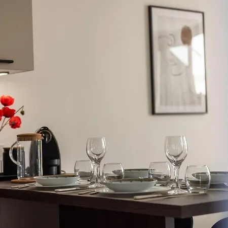 Adorable 2p Avec Piscine Appartamento