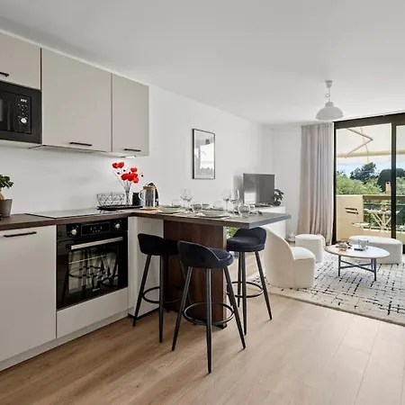 Adorable 2p Avec Piscine Appartamento