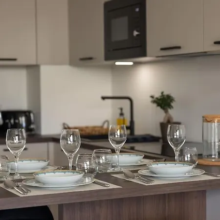 Adorable 2p Avec Piscine Appartamento